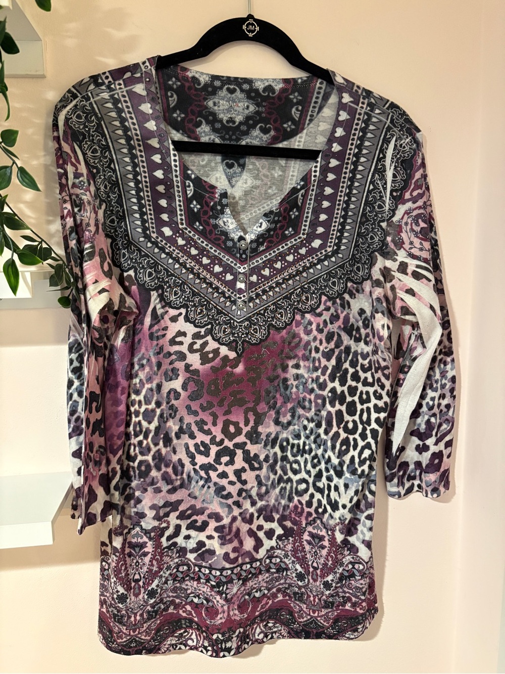 Women's Purple Animal Print V-Neck 3/4 Sleeve Top XL